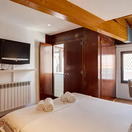 Amazing Tailor Made Penthouse With A View * Lissabon