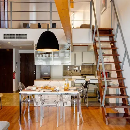 Amazing Tailor Made Penthouse With A View Lissabon