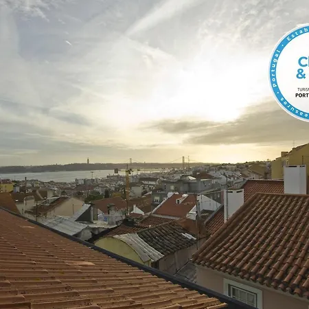 Amazing Tailor Made Penthouse With A View Apartman Lisboa